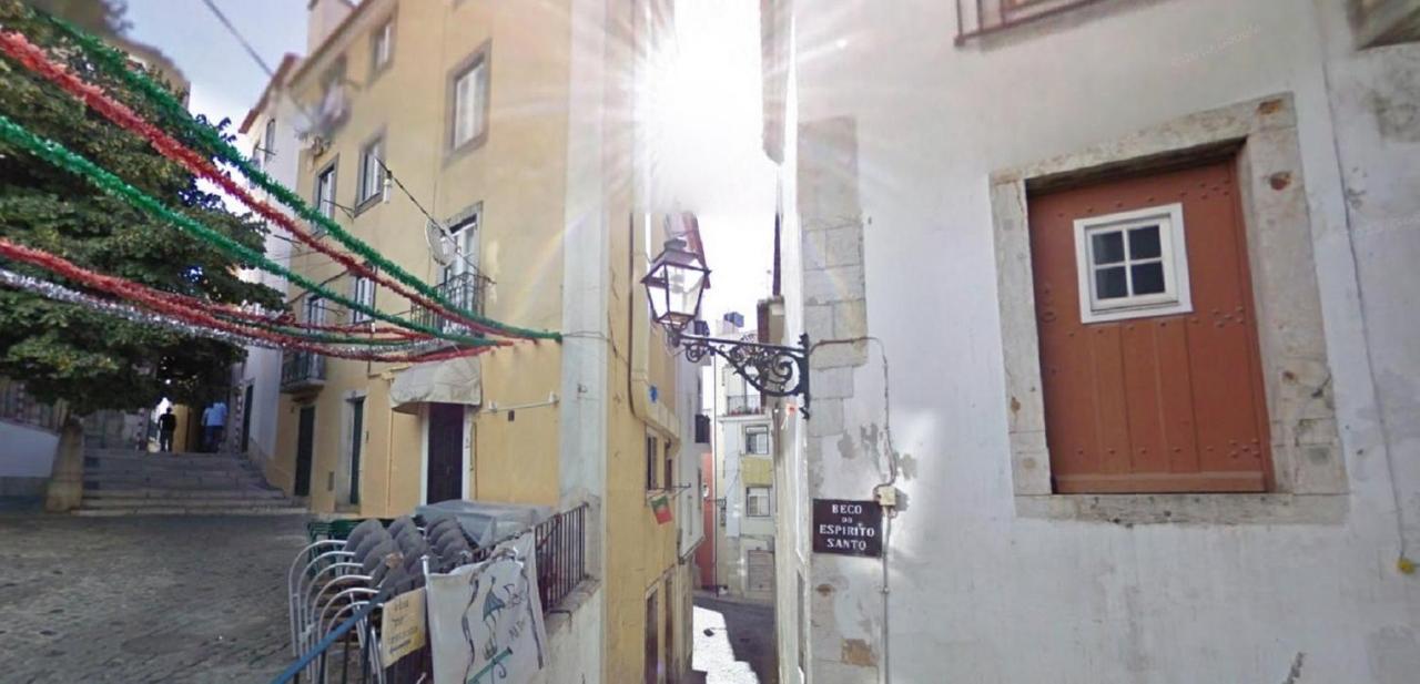 Best Terrace River View Apt In Alfama Appartement Lissabon